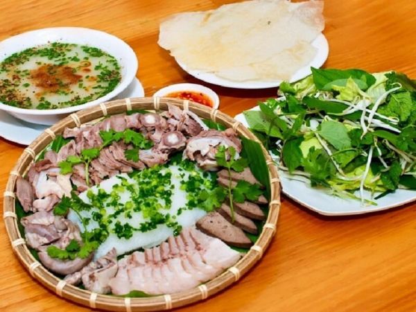 Bánh hỏi lòng heo Phú Yên - Món ăn sáng bình dân tại xứ Nẫu